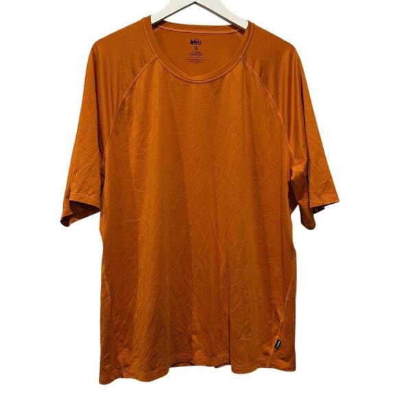 REI Men Size XL Short Sleeve Gym Outdoor T-Shirt Rust Orange Casual Stretch - Picture 1 of 7